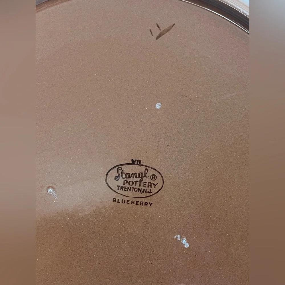 Stangl Pottery Round Chop Plate ~ Blueberry - Picture 4 of 7